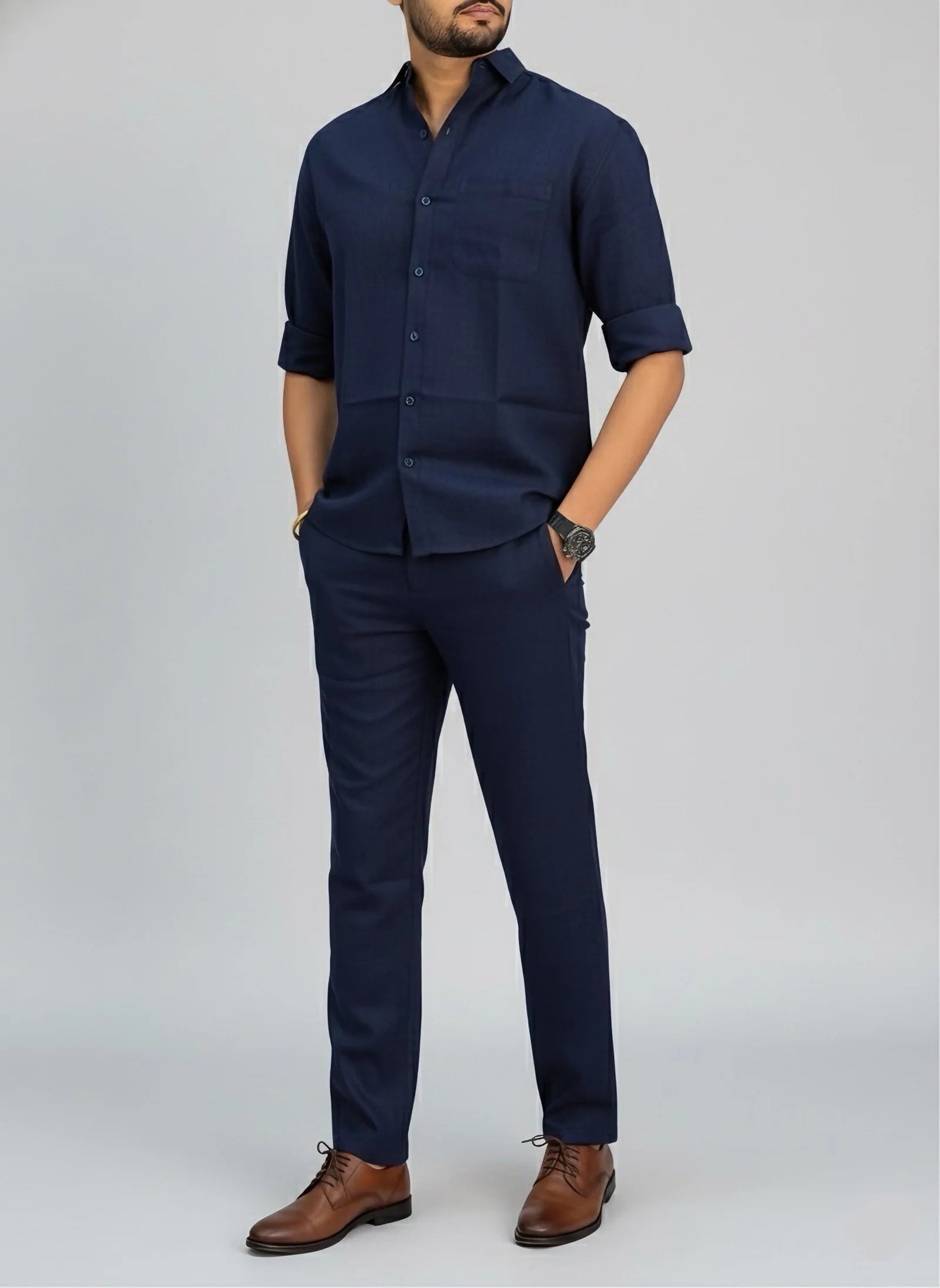 The Crowned Men Linen Pair