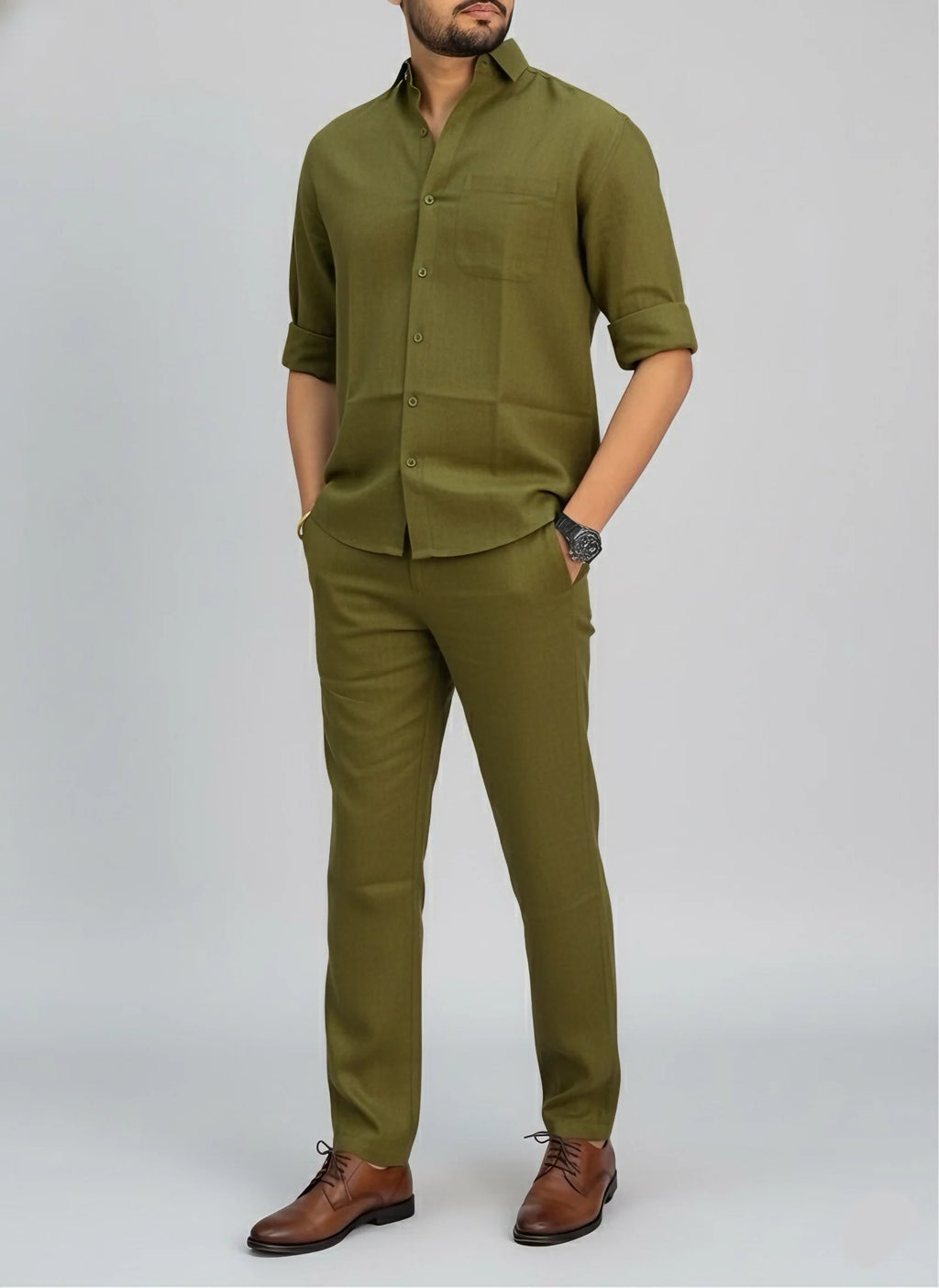 The Crowned Men Linen Pair