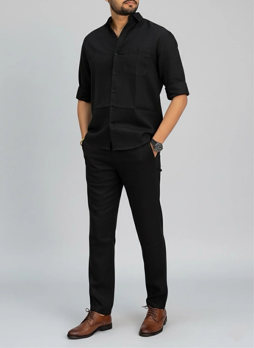 The Crowned Men Linen Pair